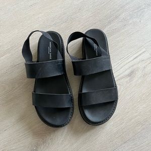AE platform sandals